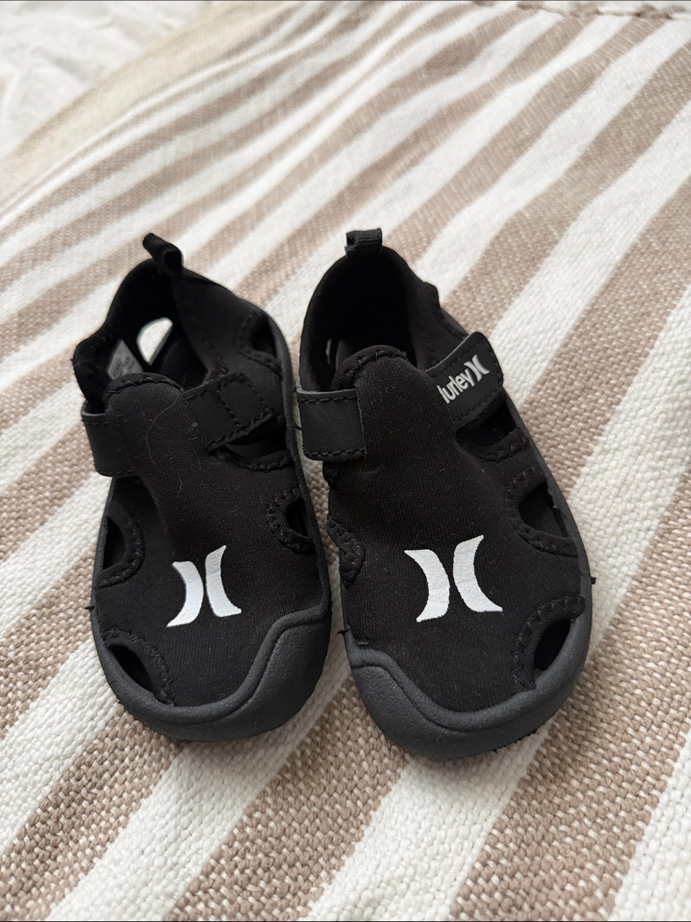 Hurley Kids' Black Water Shoes with Hook-and-Loop Strap